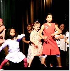 <p>Tänzerinnen beim 7. Kids-Aktionstag</p><br />
